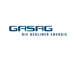 Das Logo von GASAG, einem Anbieter für Energie in Berlin, in klaren blauen Buchstaben auf weißem Hintergrund.